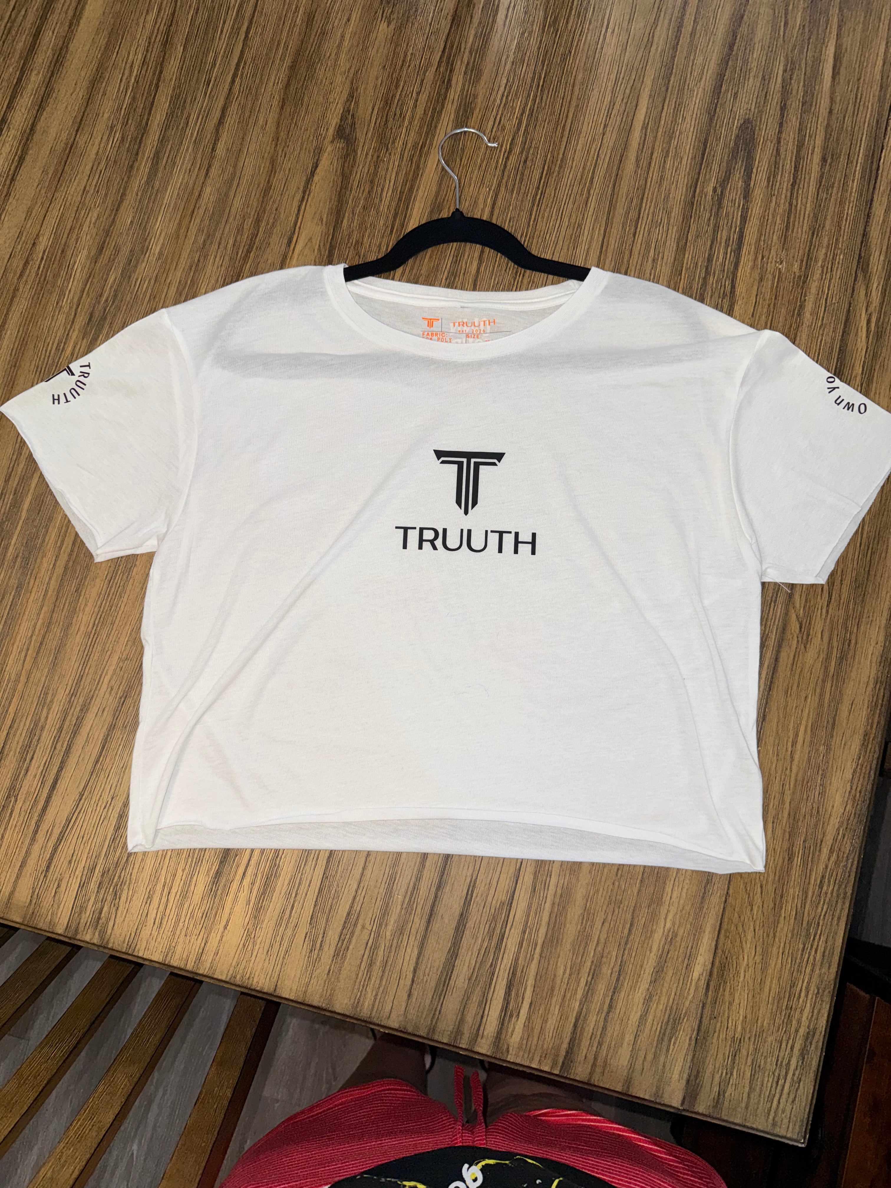 TRUUTH Logo Crop top
